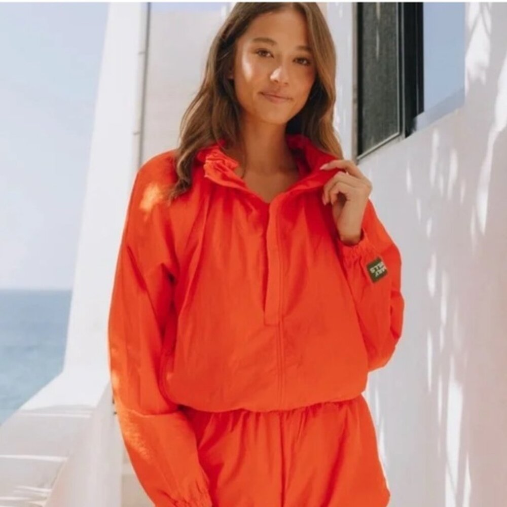 DAILY DRILLS Oversized 1/2 Zip Orange Windbreaker Size Small
